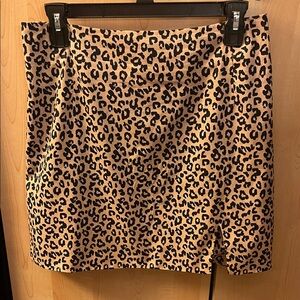 Forever 21 Leopard Print Skirt